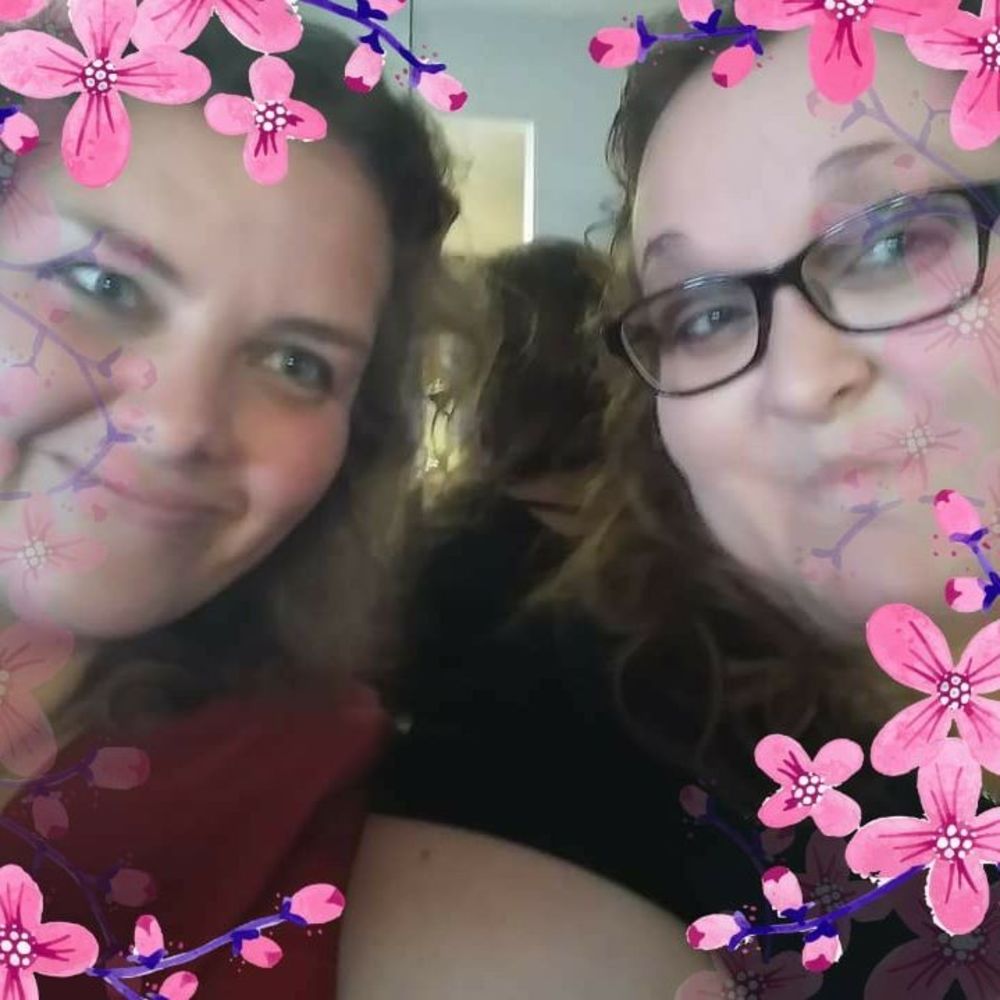 Meet your Posher, Tia